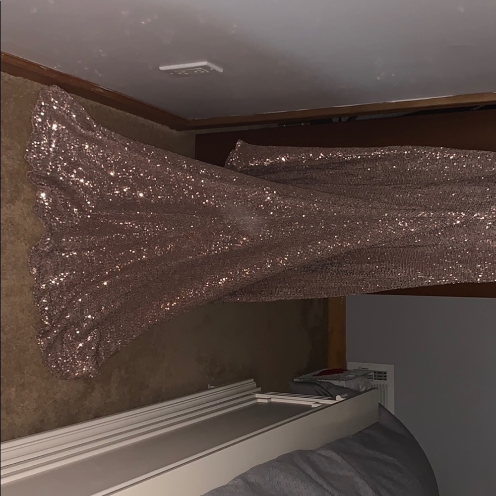 Abyss By Abby Rose Gold Gown - Picture 6 of 8